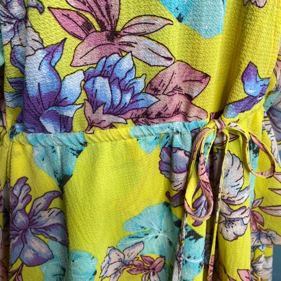 Umgee Yellow Floral Romper with Bell Sleeves and Tie Waist - Picture 7 of 13